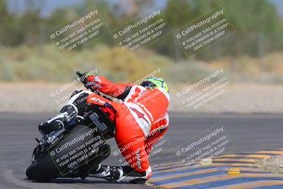 media/Sep-25-2023-Moto Forza (Mon) [[81ffa65e0a]]/B-C Group/Session 4 (Turn 2 Backside)/
